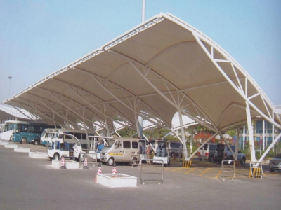 膜結(jié)構(gòu)汽車棚