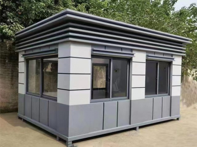 建威定制崗?fù)?>
                                    </div>
                                    <div   id=